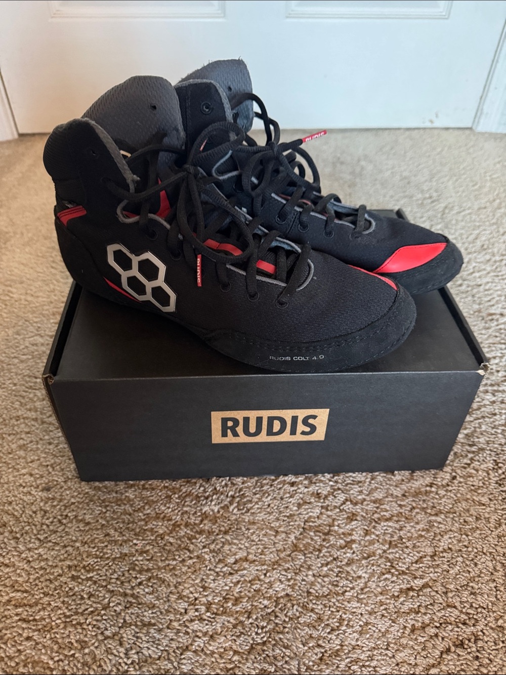 Rudis Black and Red Wrestling Shoes - Lightweight Grip Men’s 9.5